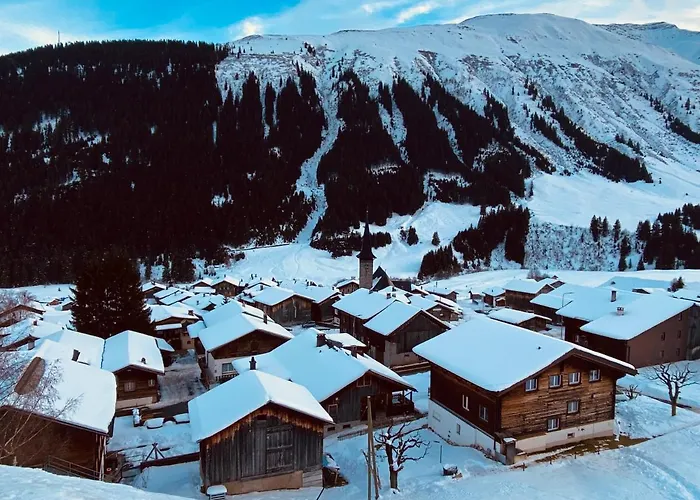 Mountain Getaway Sedrun Appartamento